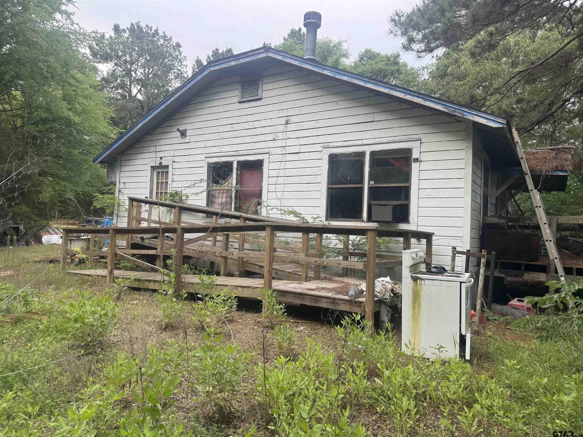3.5 acres in Smith County gallery image 2