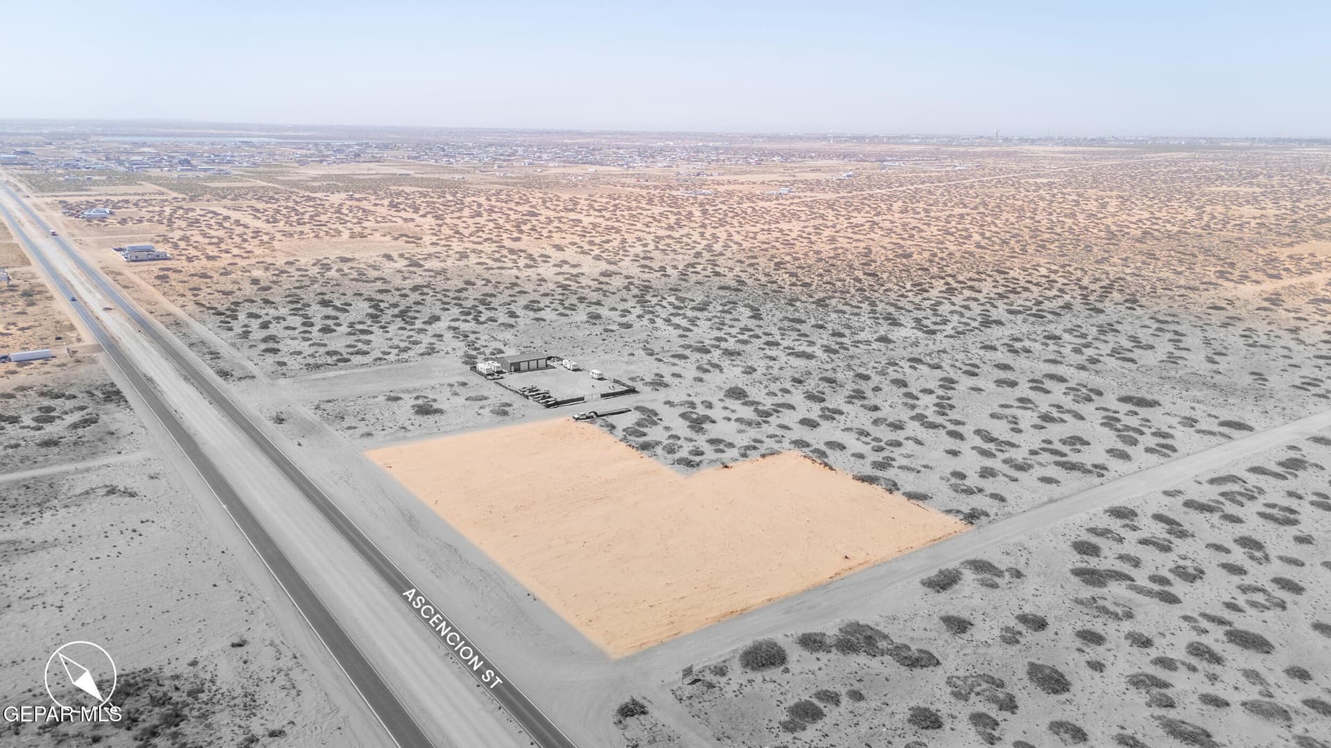 2.2 acres in El Paso County gallery image 2