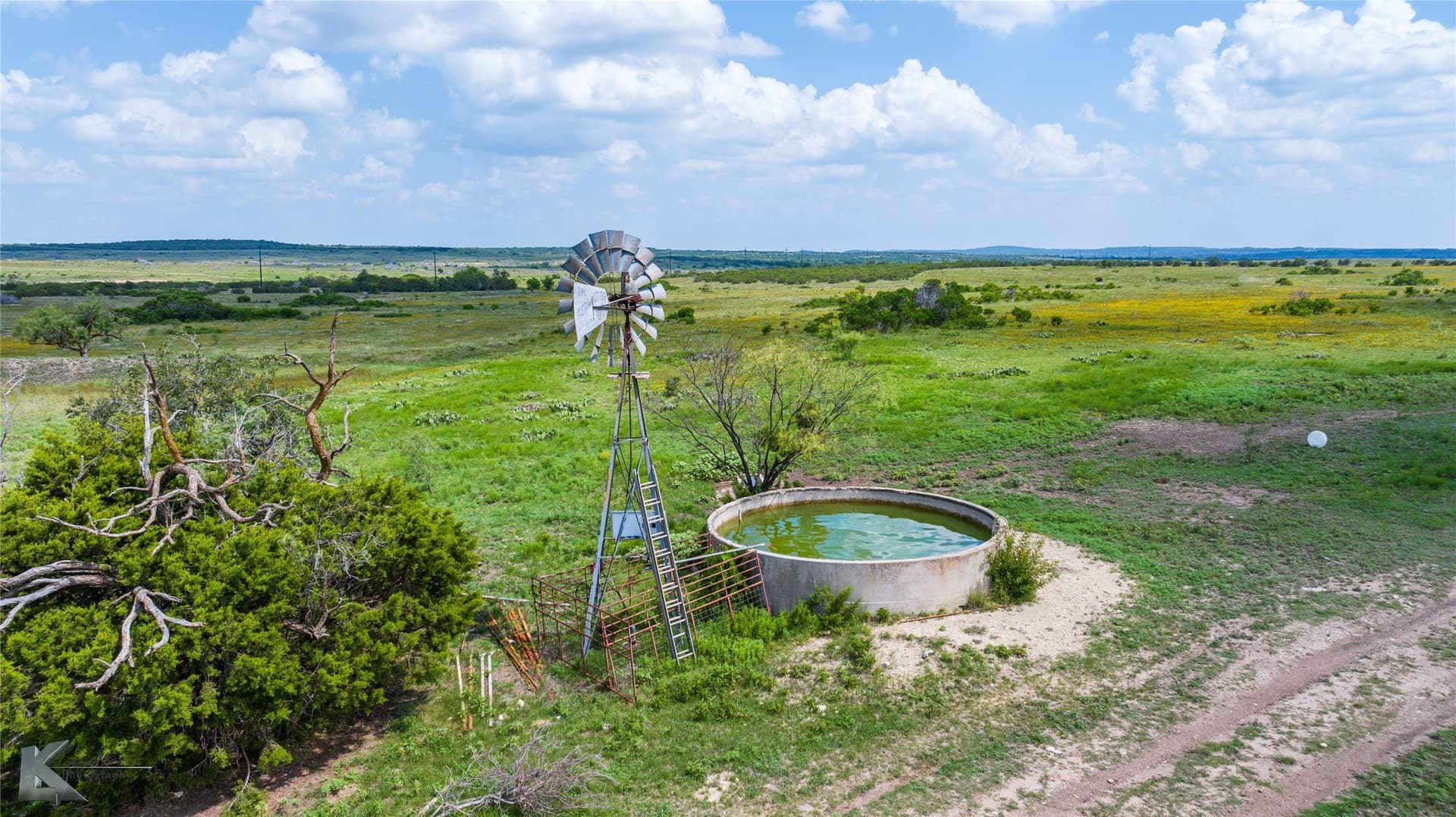 320 acres in Nolan County - photo 3