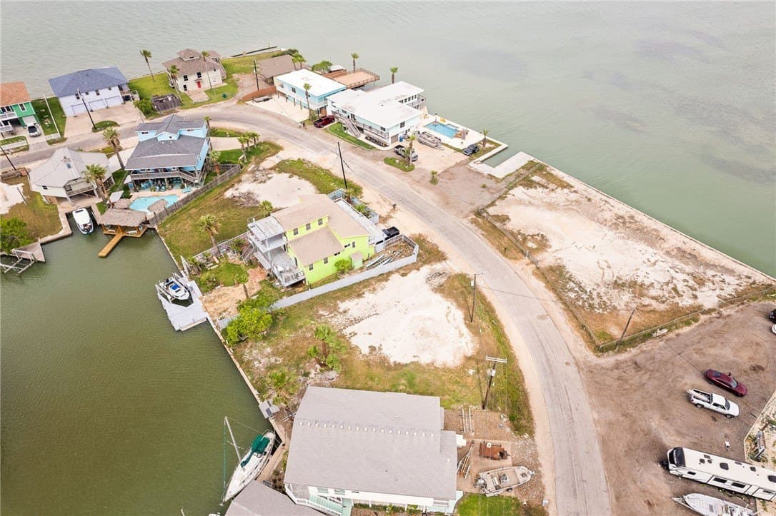 0.17 acres in San Patricio County - photo 12