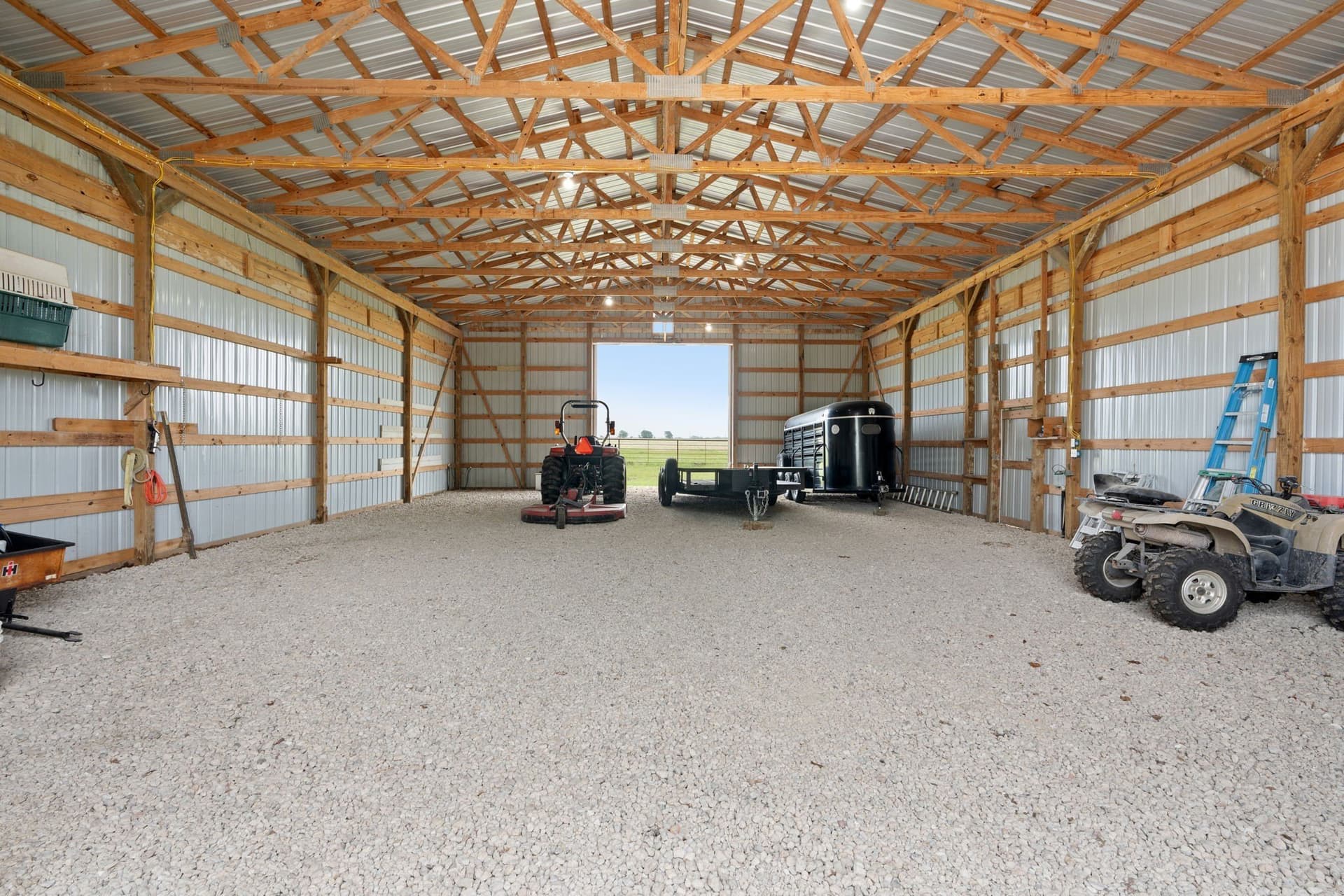 43.2 acres in Ellis County gallery image 2