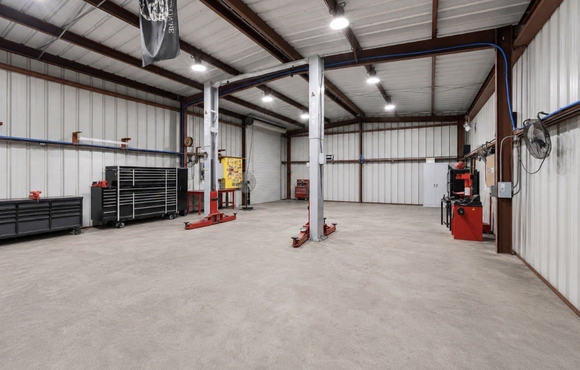 43.2 acres in Ellis County gallery image 4