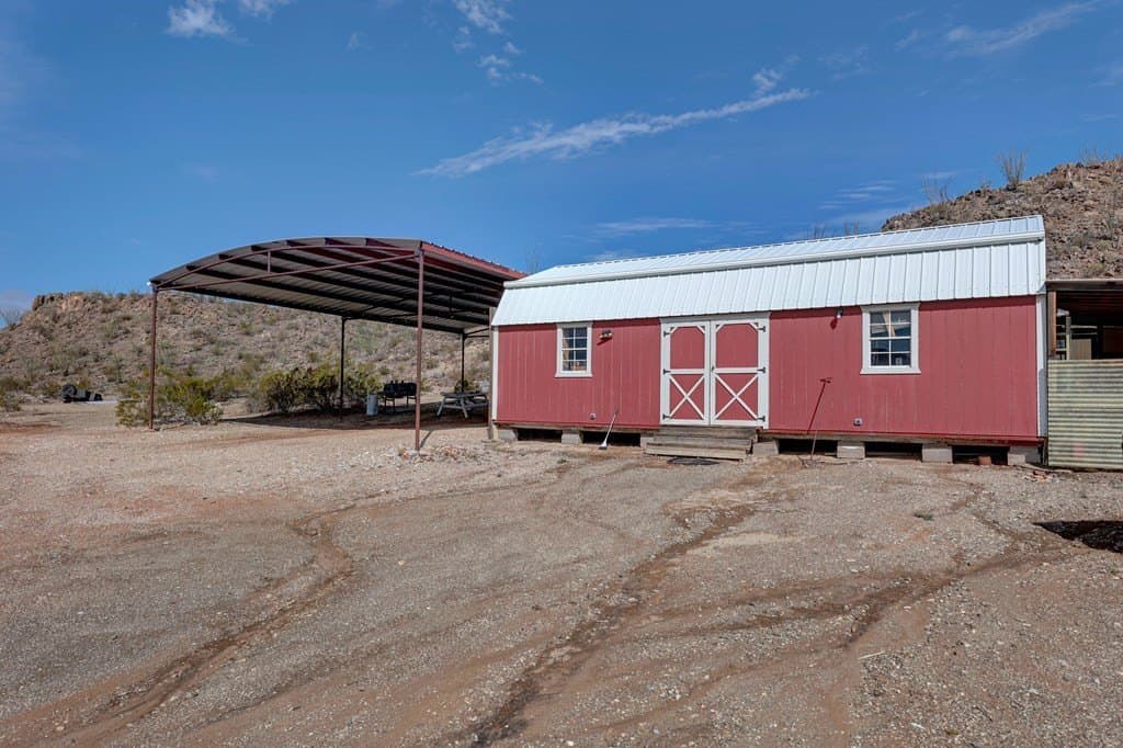 40 acres in Brewster County - photo 16