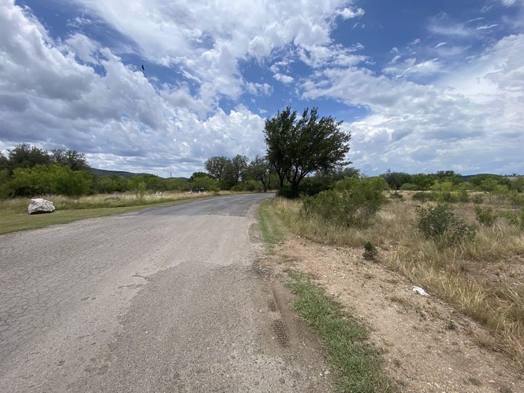 0.51 acres in Uvalde County - photo 20