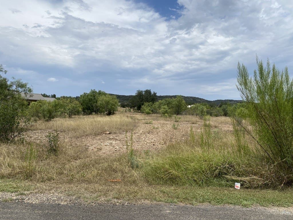 0.51 acres in Uvalde County - photo 28
