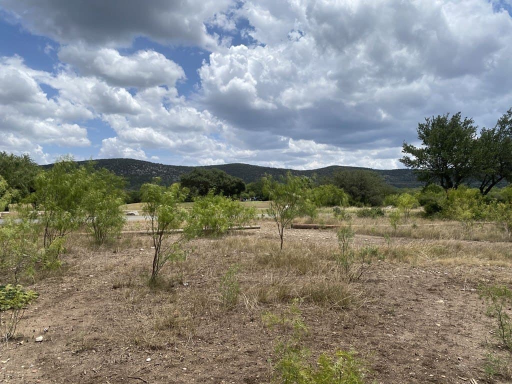 0.51 acres in Uvalde County - photo 18