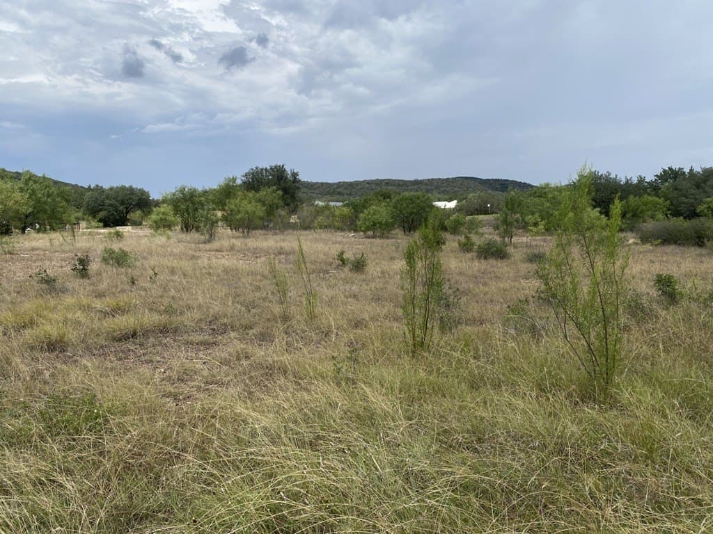 0.51 acres in Uvalde County - photo 10