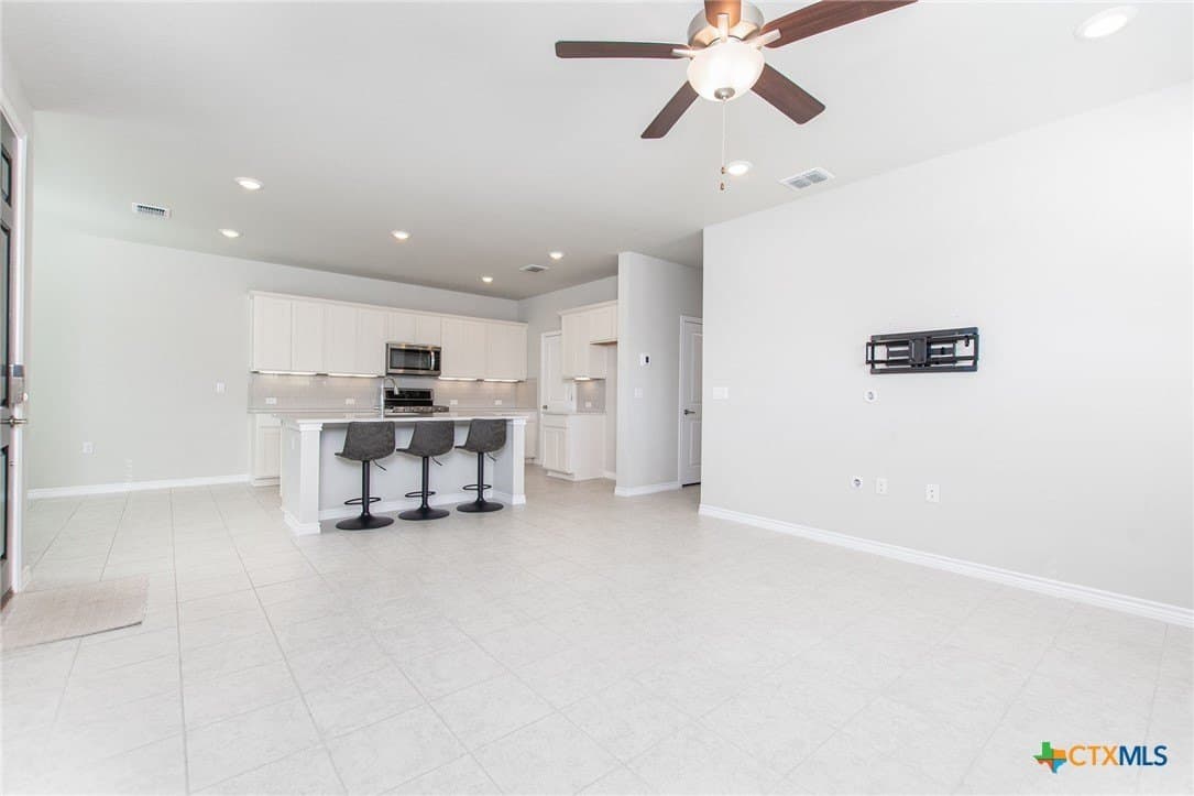 13.95 acres in Hays County - photo 7