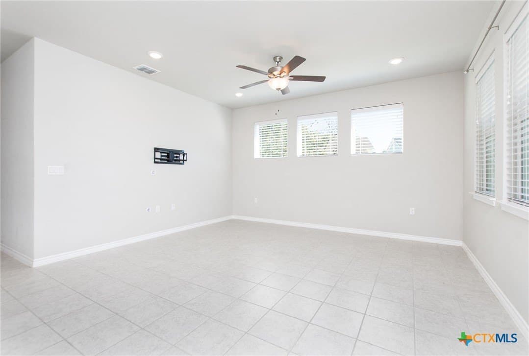 13.95 acres in Hays County - photo 6