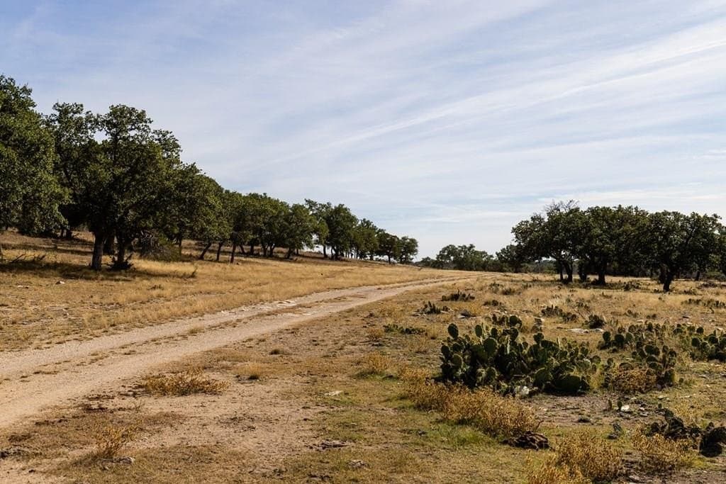 53.34 acres in Kimble County