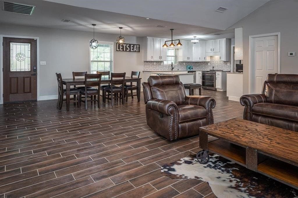 40 acres in Val Verde County gallery image 2