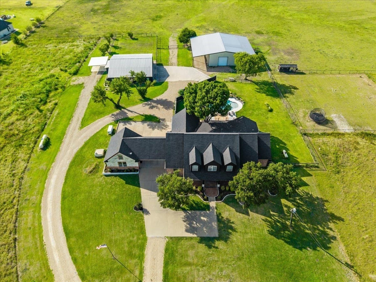 20.89 acres in Ellis County gallery image 2