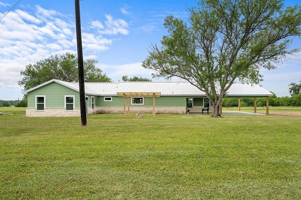 2.5 acres in Fayette County - photo 7