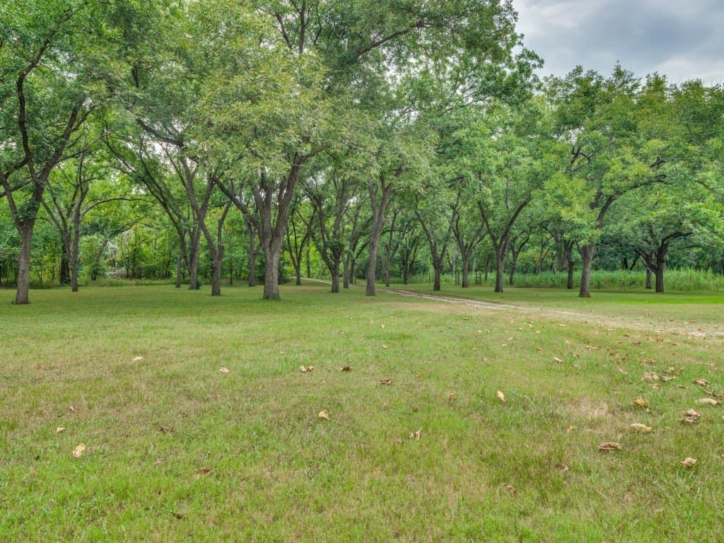 20.62 acres in Johnson County - photo 23