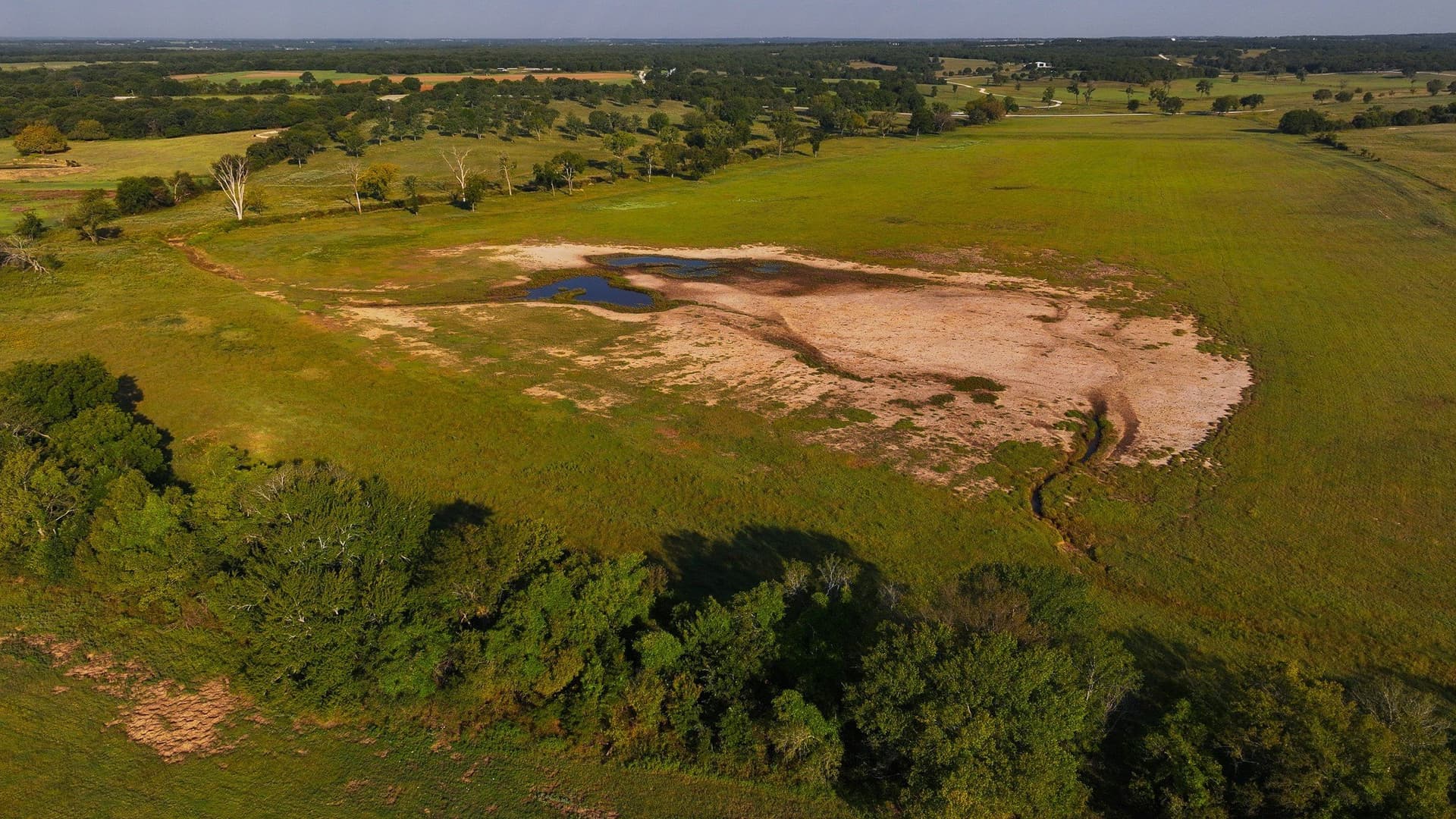 421.38 acres in Montague County - photo 23