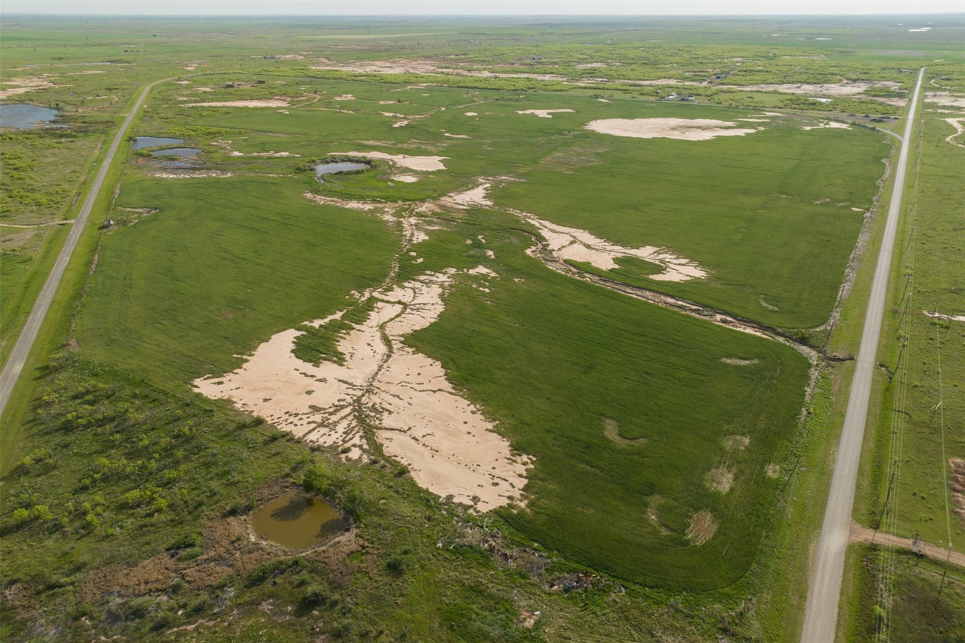 303.07 acres in Wichita County - photo 3