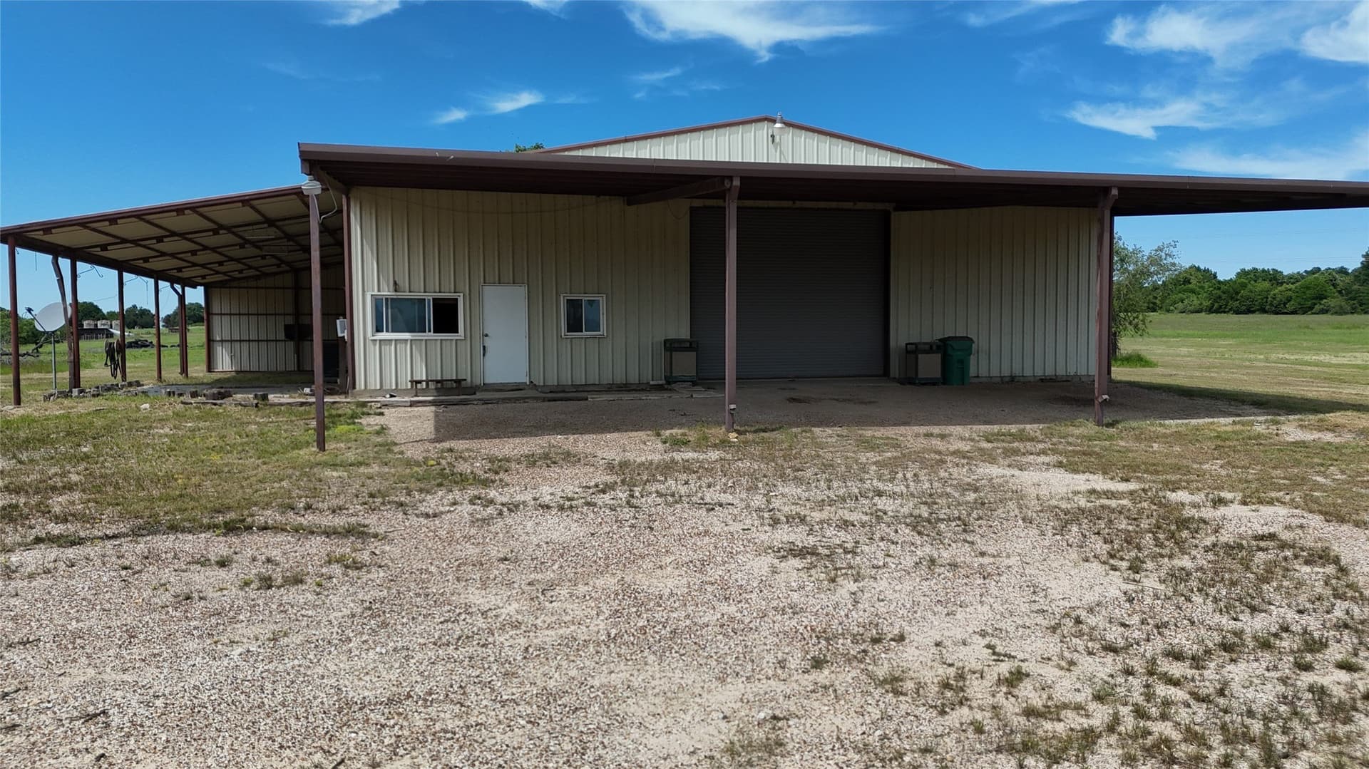 10 acres in Wise County - photo 8