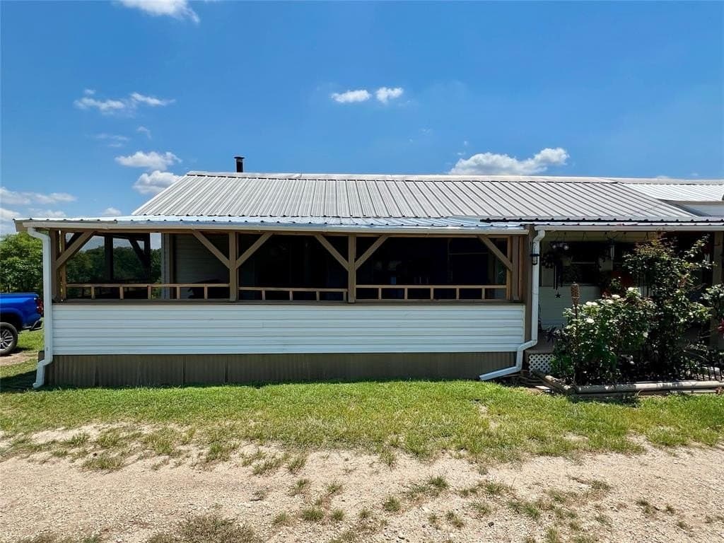 16.73 acres in Hill County gallery image 4