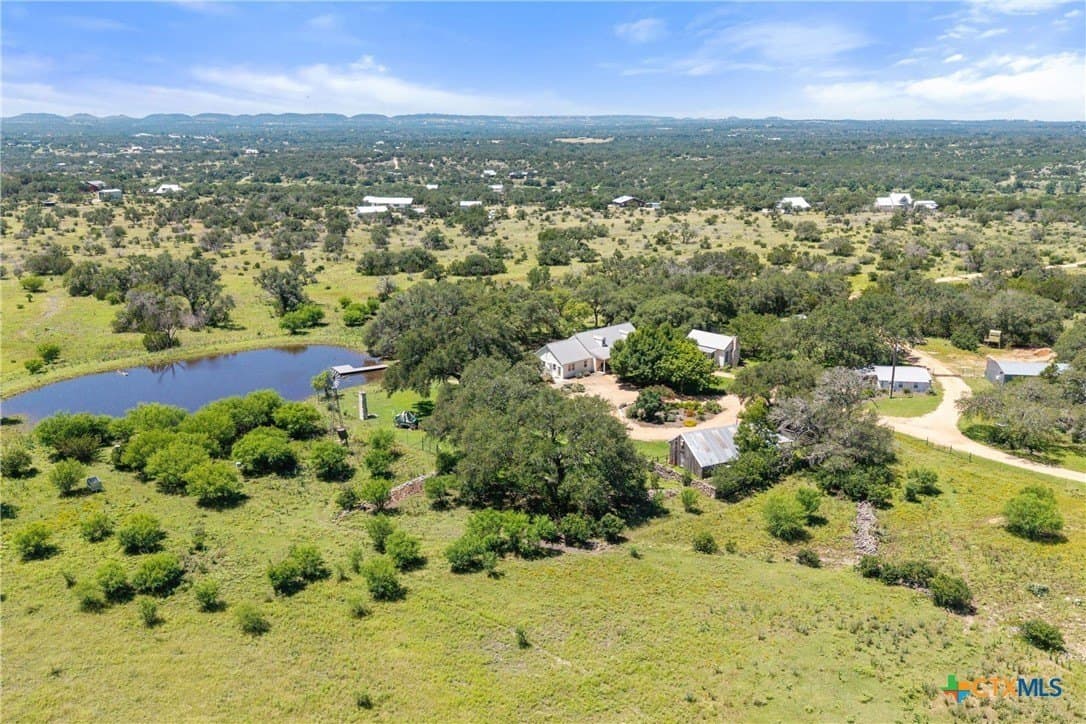 66 acres in Blanco County - photo 3