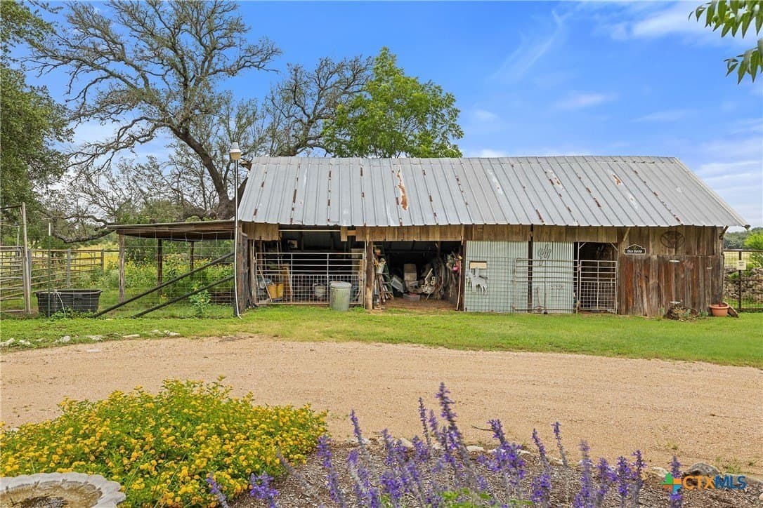 66 acres in Blanco County - photo 32