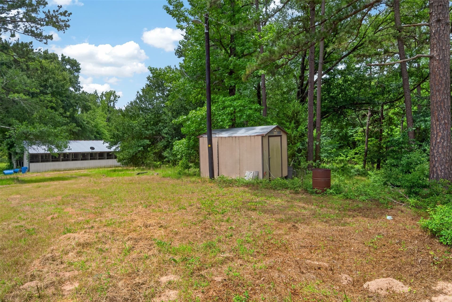 25.16 acres in Henderson County - photo 35