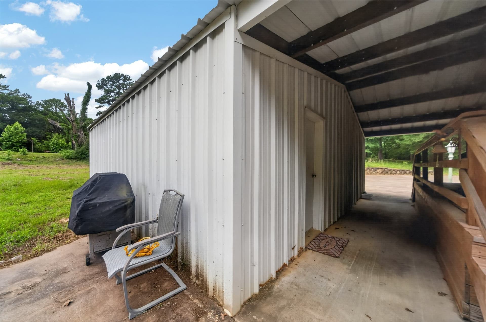 25.16 acres in Henderson County - photo 6