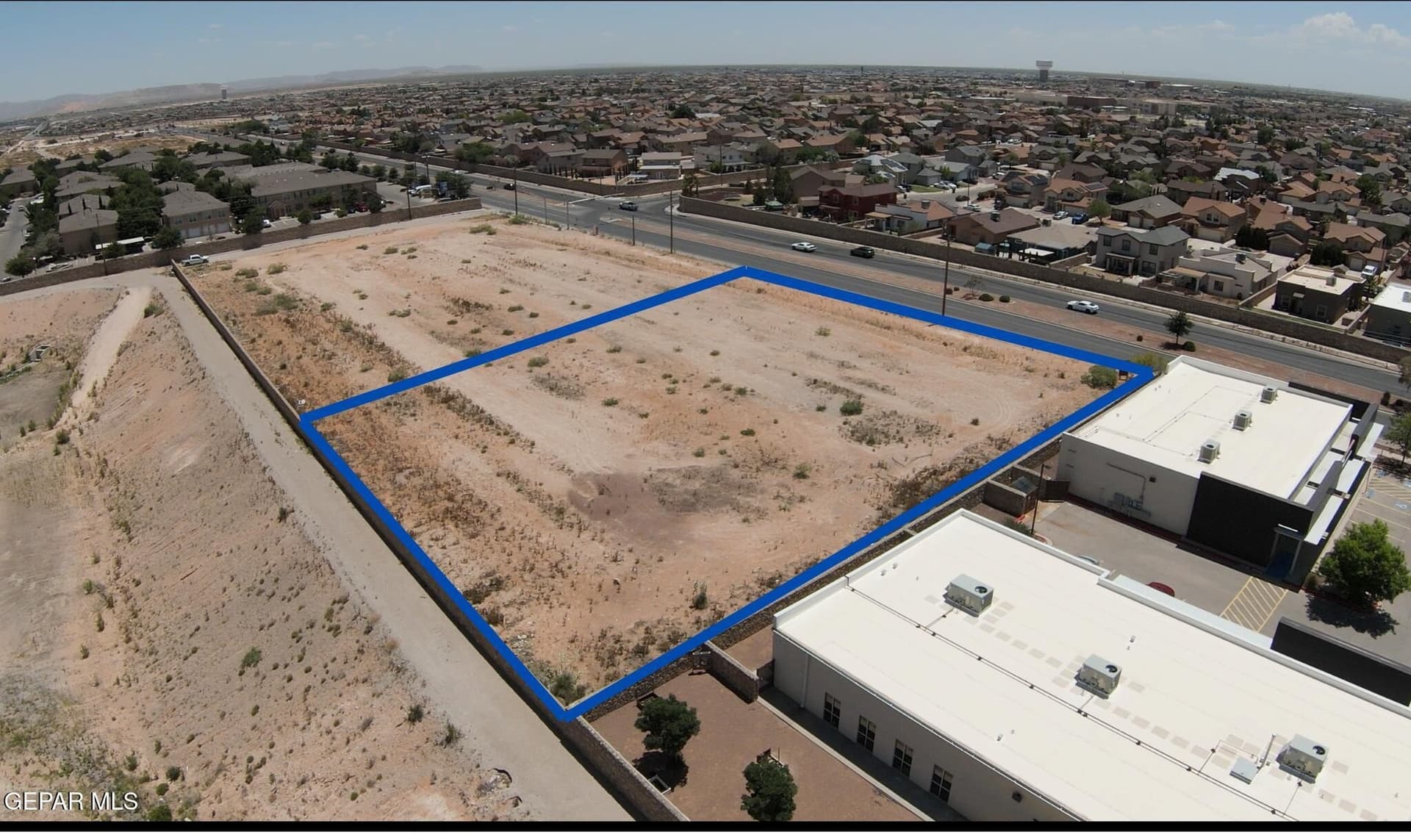 1.5 acres in El Paso County gallery image 2