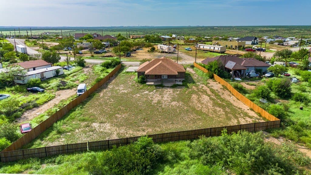 26,060 acres in Maverick County featured view
