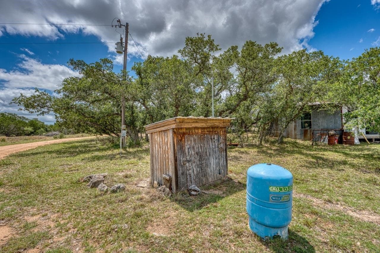 11.44 acres in Blanco County - photo 34