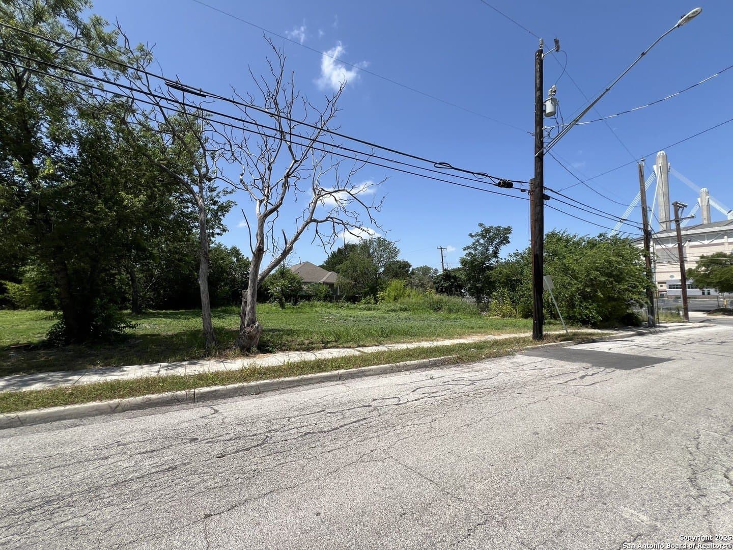 0.2 acres in Bexar County gallery image 3