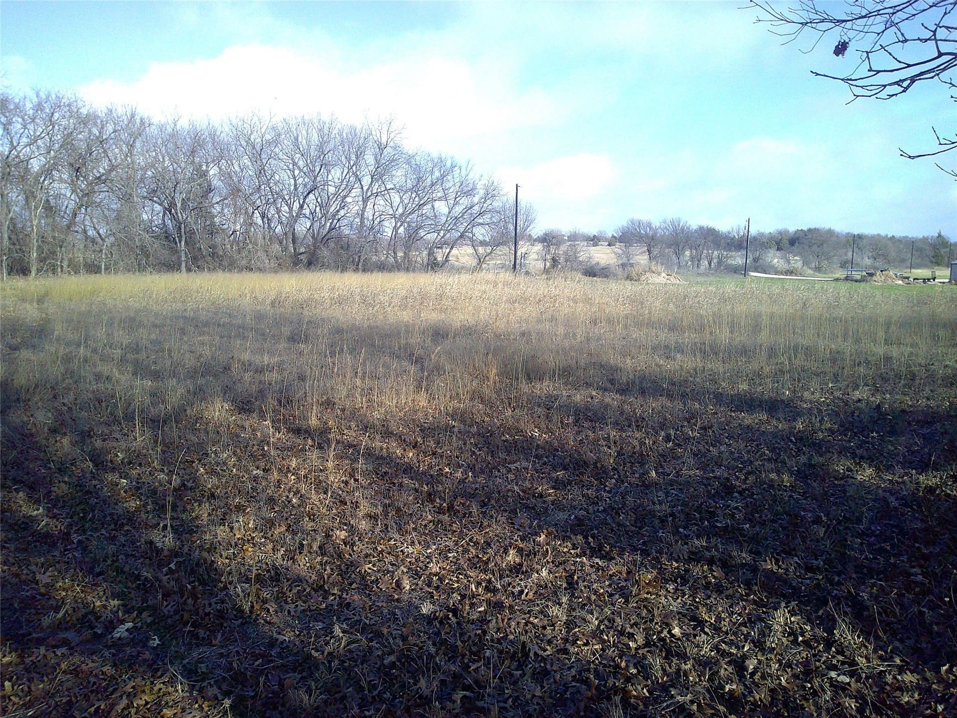 2.85 acres in Montague County gallery image 3