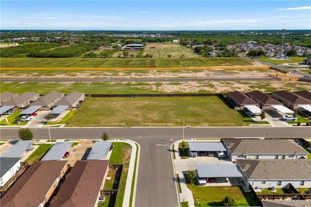 0.26 acres in Hidalgo County - photo 10