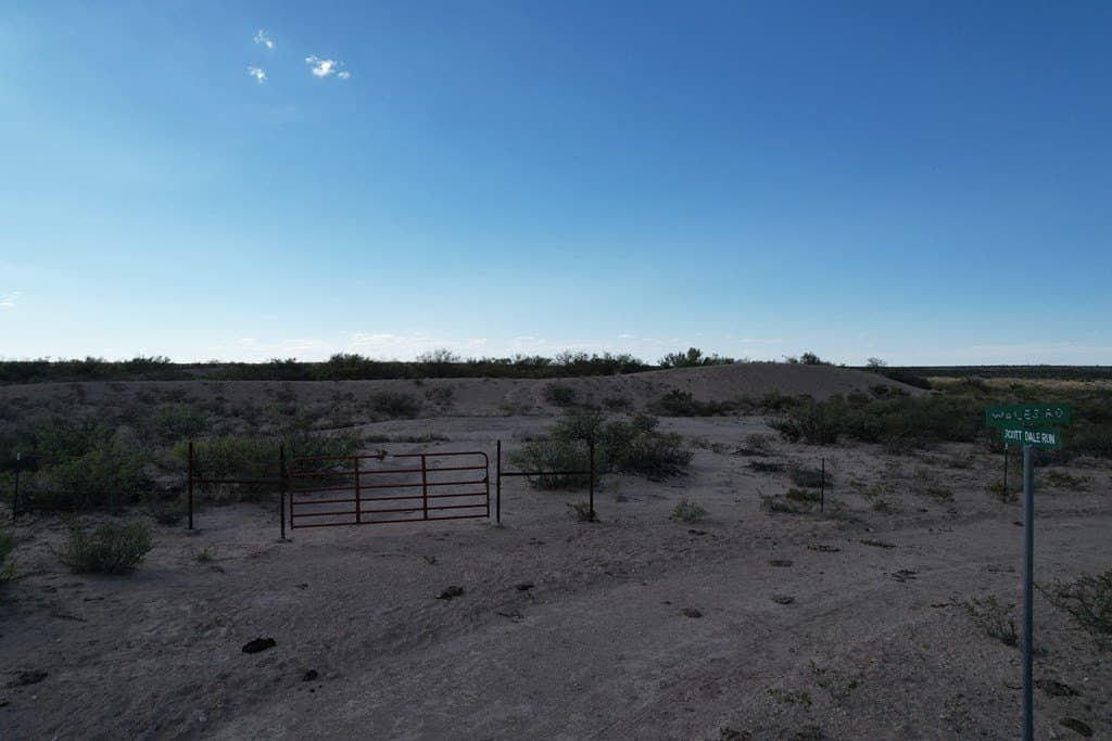 20 acres in Hudspeth County - photo 6
