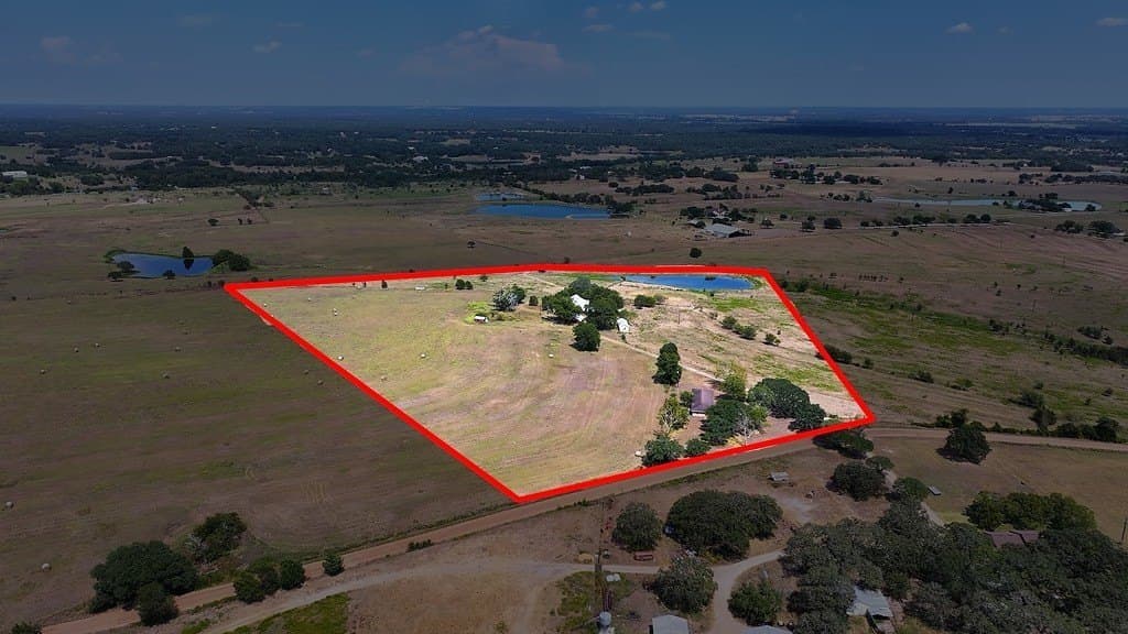 23.77 acres in Fayette County