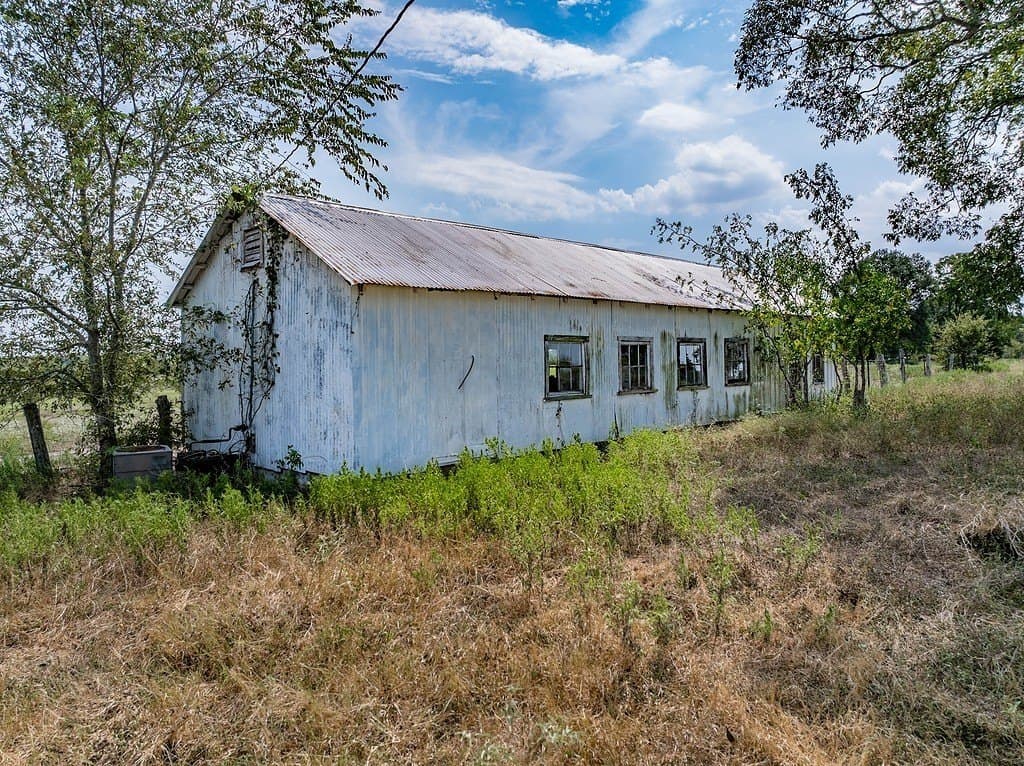 23.77 acres in Fayette County - photo 13