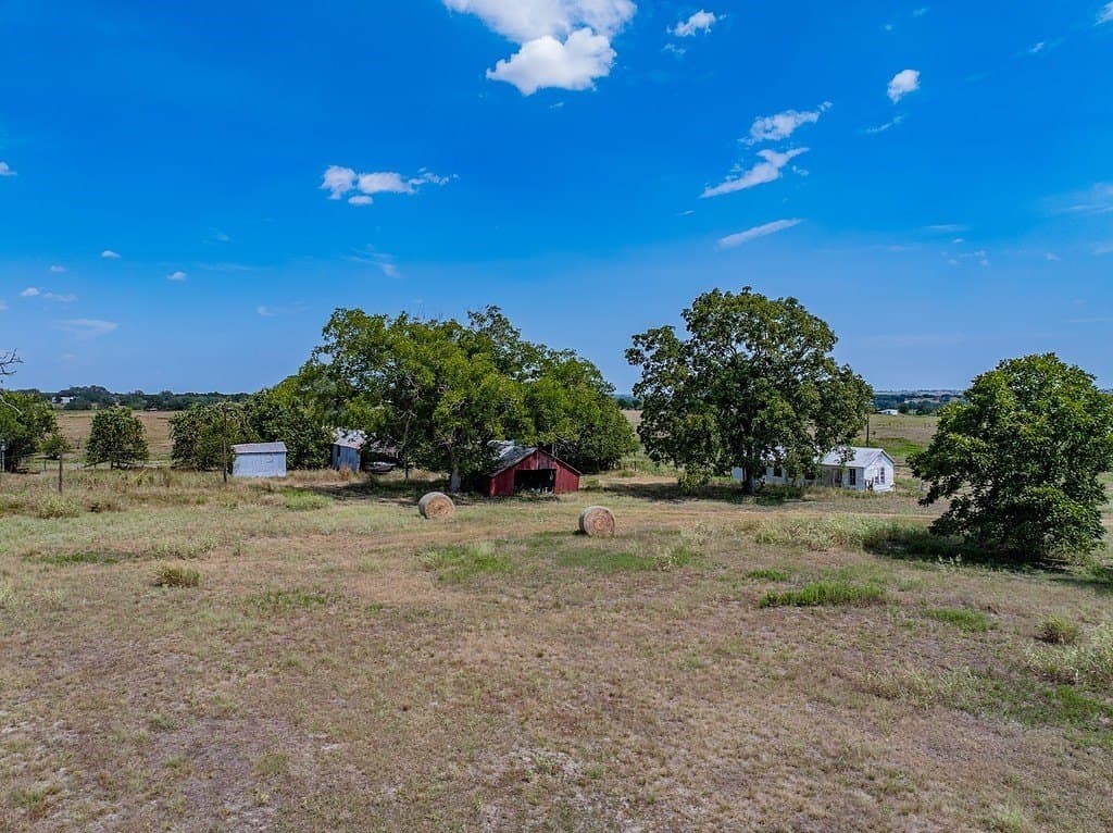 23.77 acres in Fayette County - photo 6