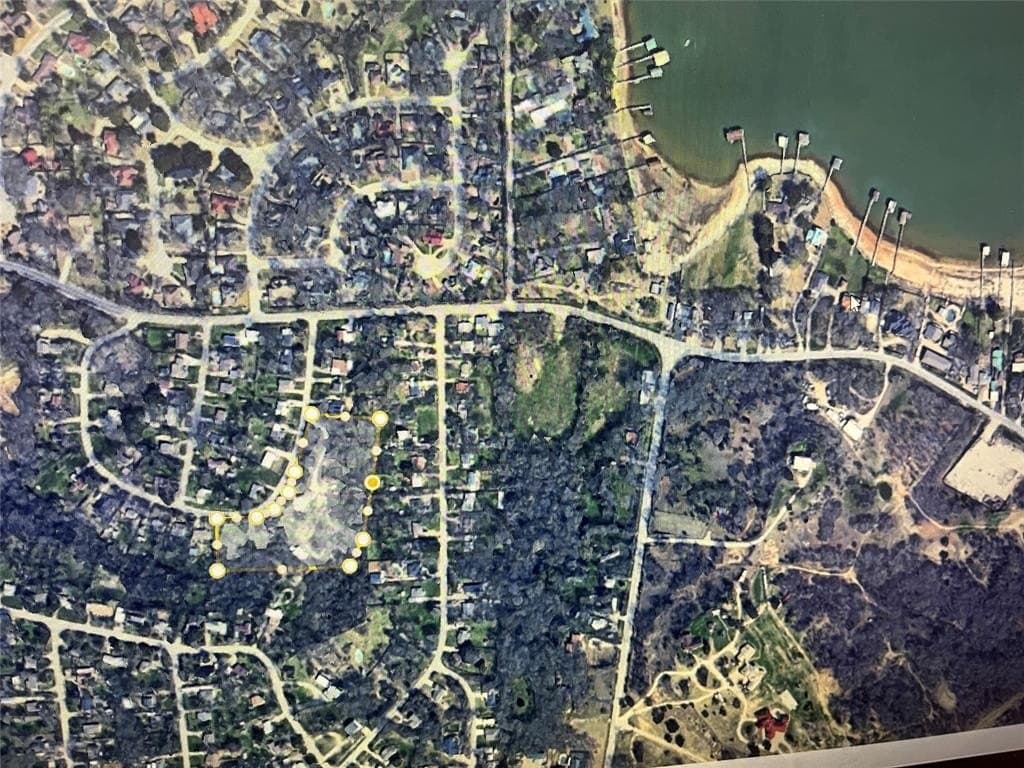 4.29 acres in Tarrant County gallery image 3