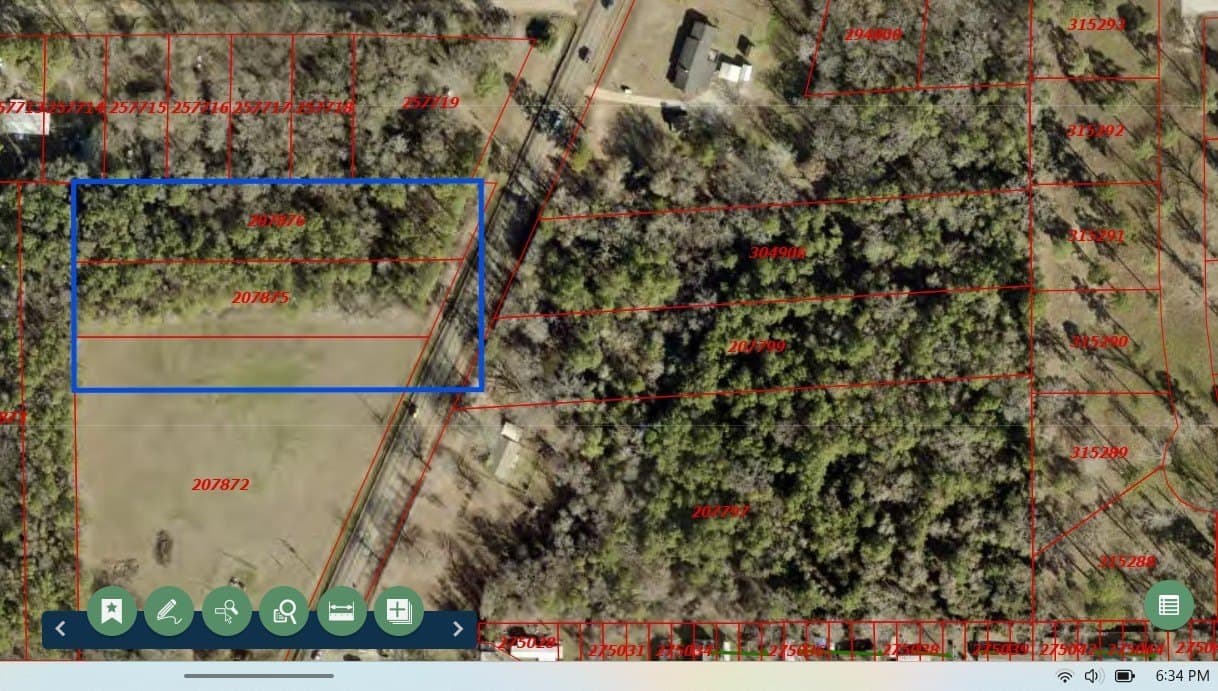1.23 acres in Henderson County gallery image 2