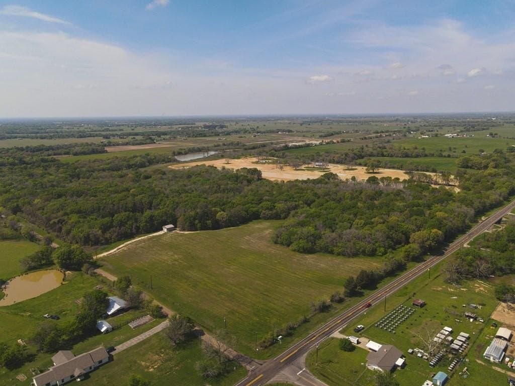 25 acres in Van Zandt County - photo 10