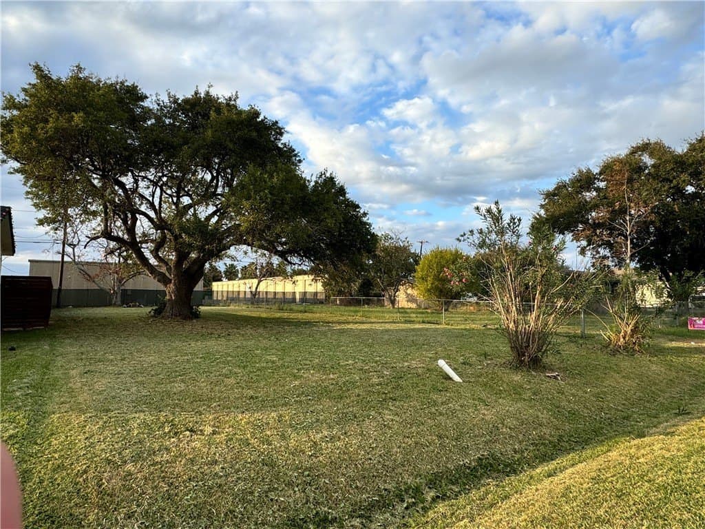 0.16 acres in Nueces County