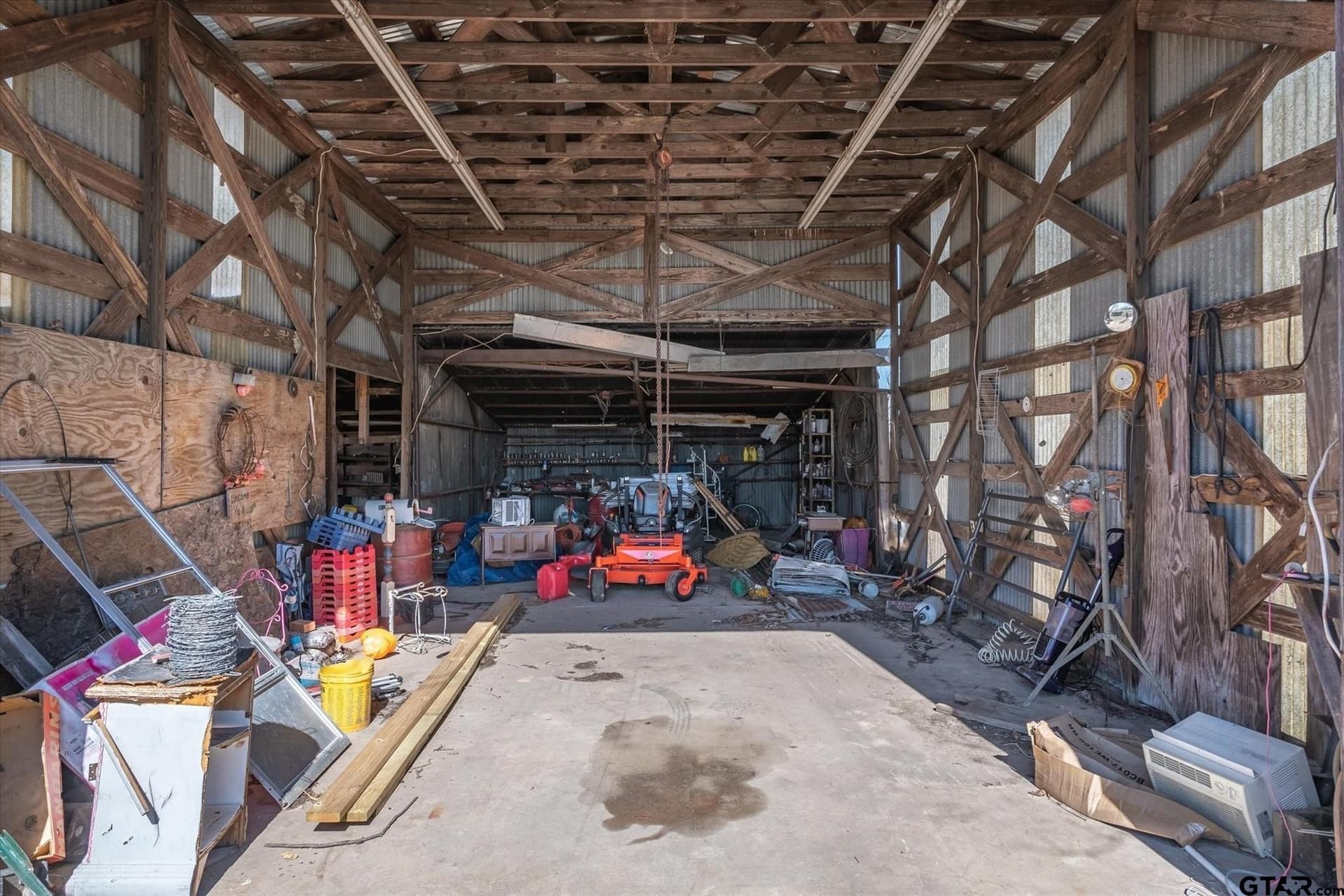 5.77 acres in Van Zandt County gallery image 2