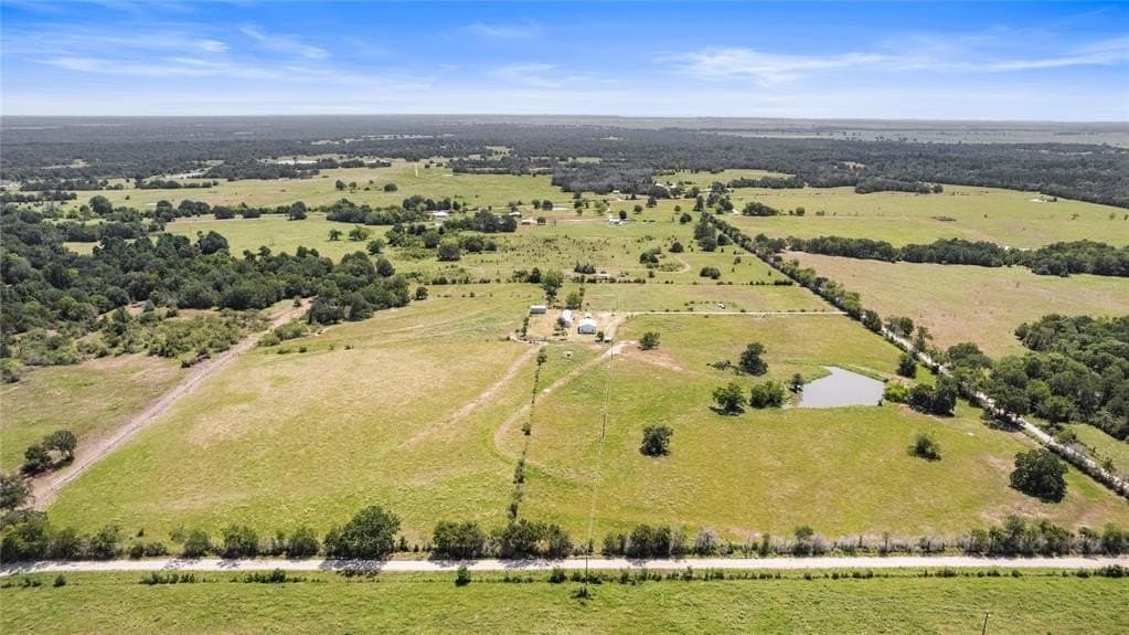 30 acres in Madison (TX) County gallery image 4