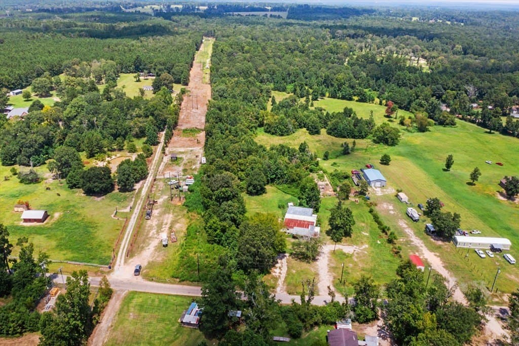 8.2 acres in Texas County gallery image 2