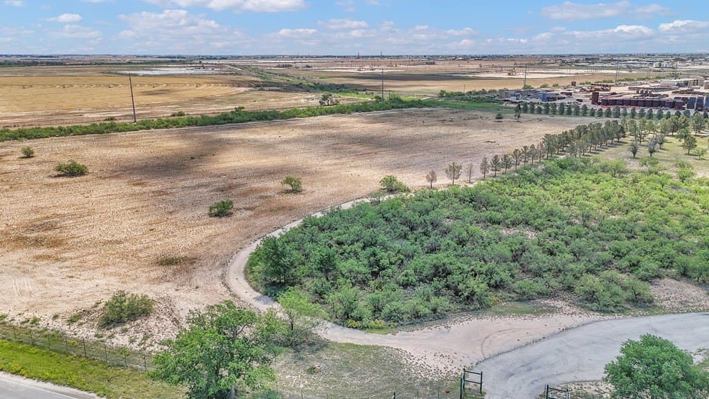 43.5 acres in Midland County - photo 36