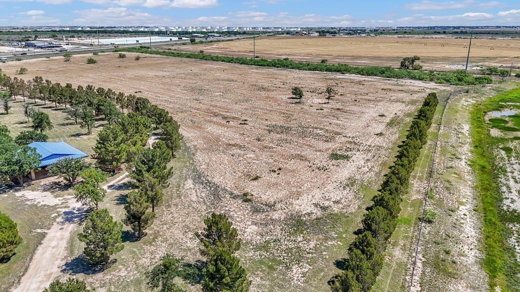 43.5 acres in Midland County - photo 25