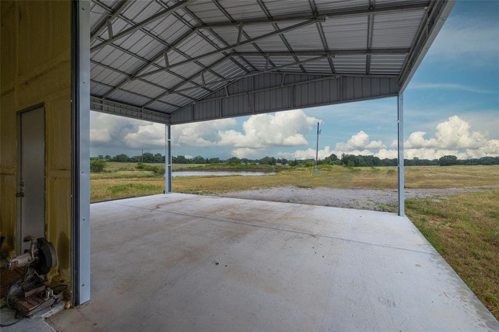 10.76 acres in Wise County gallery image 4