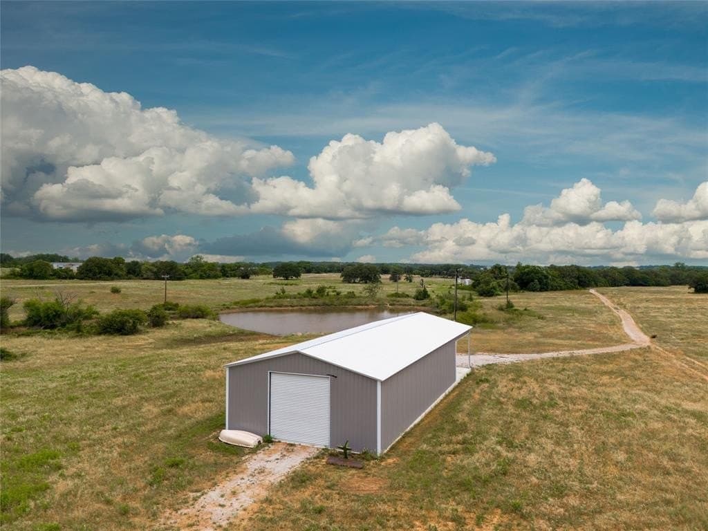 10.76 acres in Wise County