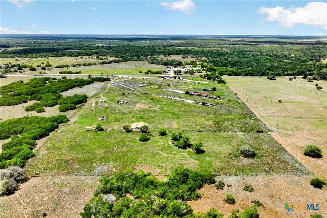 30.07 acres in Gonzales County - photo 22