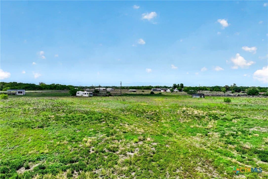 30.07 acres in Gonzales County - photo 16