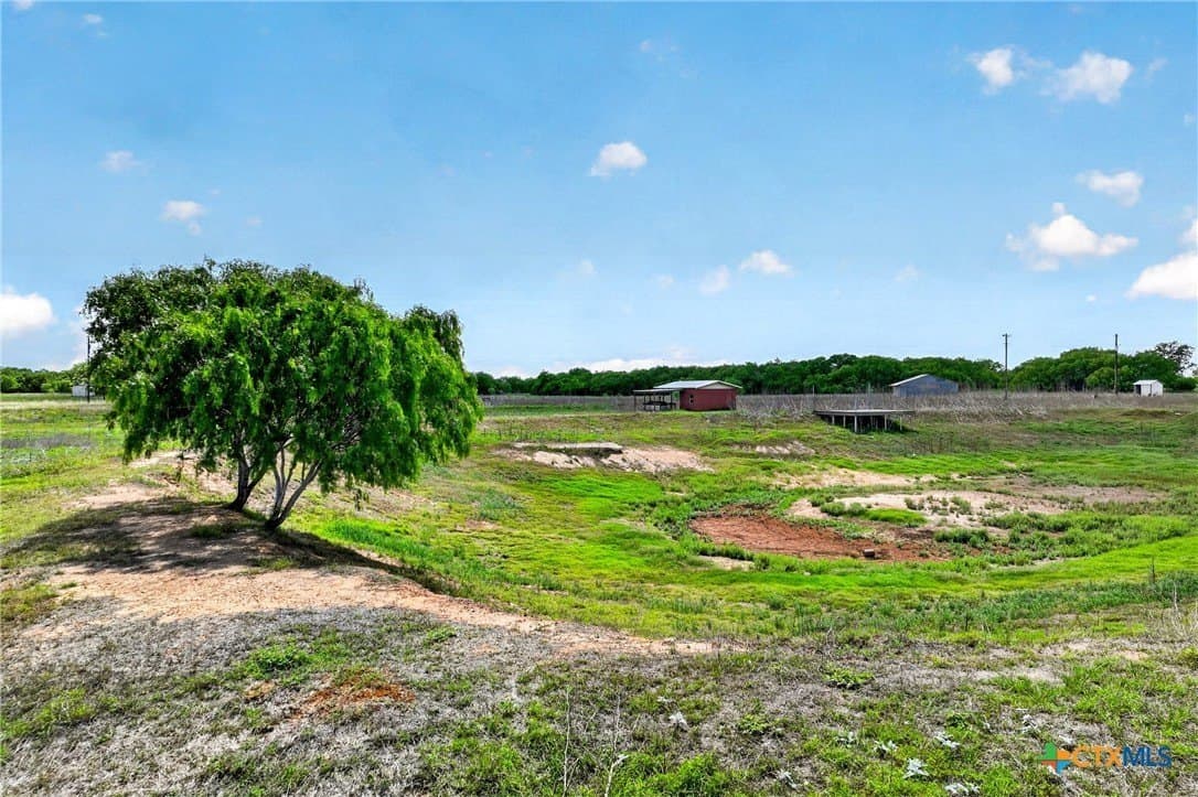 30.07 acres in Gonzales County - photo 18